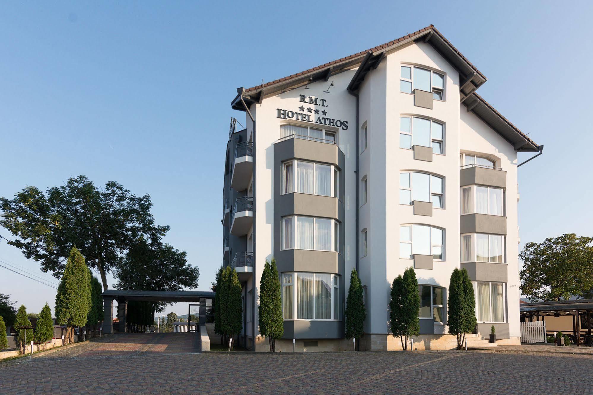 Hotel Athos R.M.T. Клуж-Напока Экстерьер фото